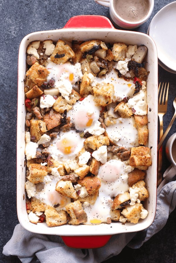 Healthy breakfast casserole featuring eggs and vegetables.