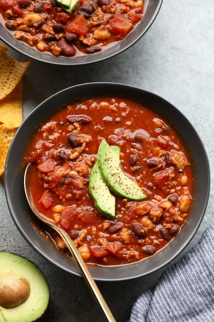 Slow Cooker Turkey Chili (high protein/low fat) - Fit Foodie Finds
