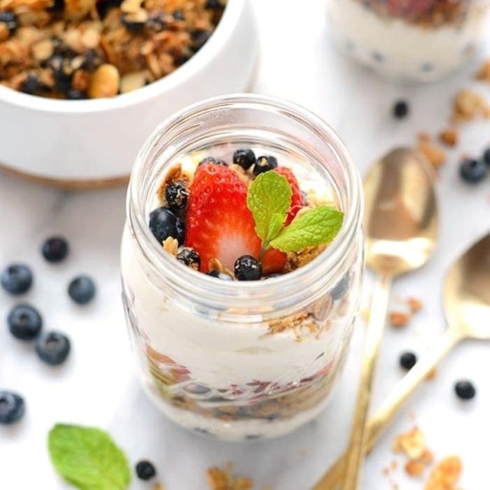 Super Simple Yogurt and Granola Parfaits - Fit Foodie Finds