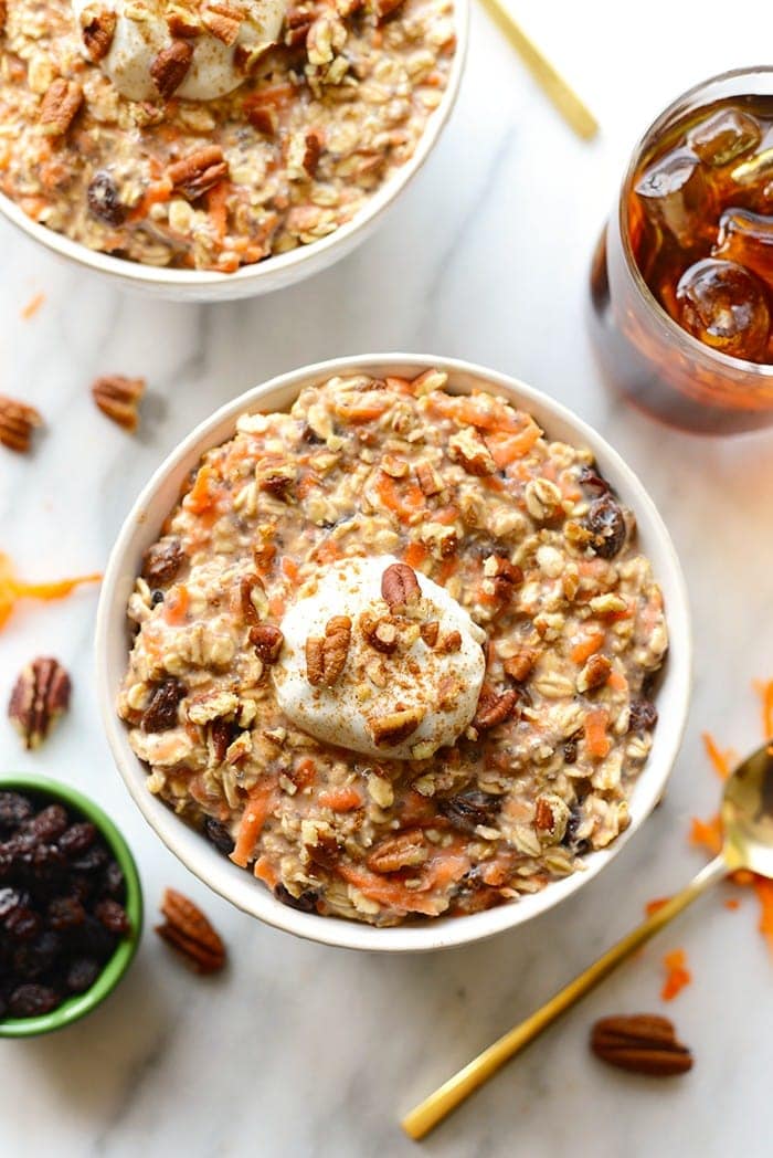 A full serving of veggies at breakfast? SURE WHY NOT! These carrot cake overnight oats will give you just that plus all of the delicious flavors of carrot cake! 