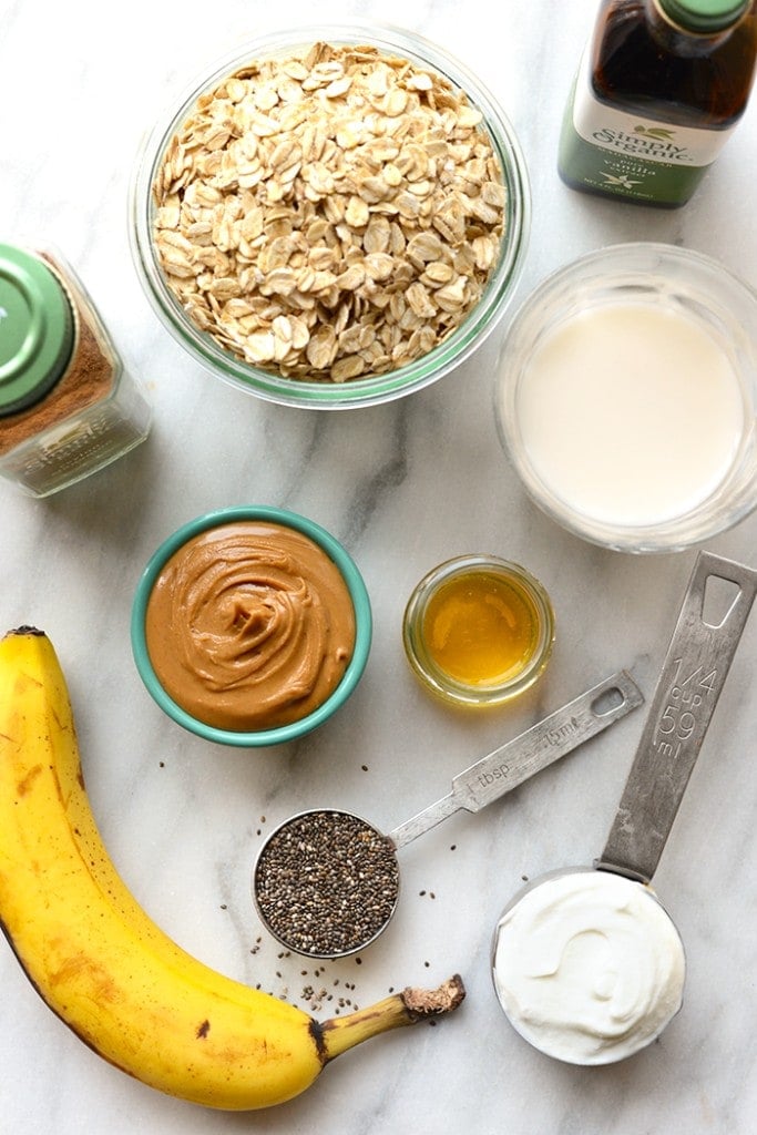 Peanut Butter Banana Overnight Oats (+ Video) - Fit Foodie Finds