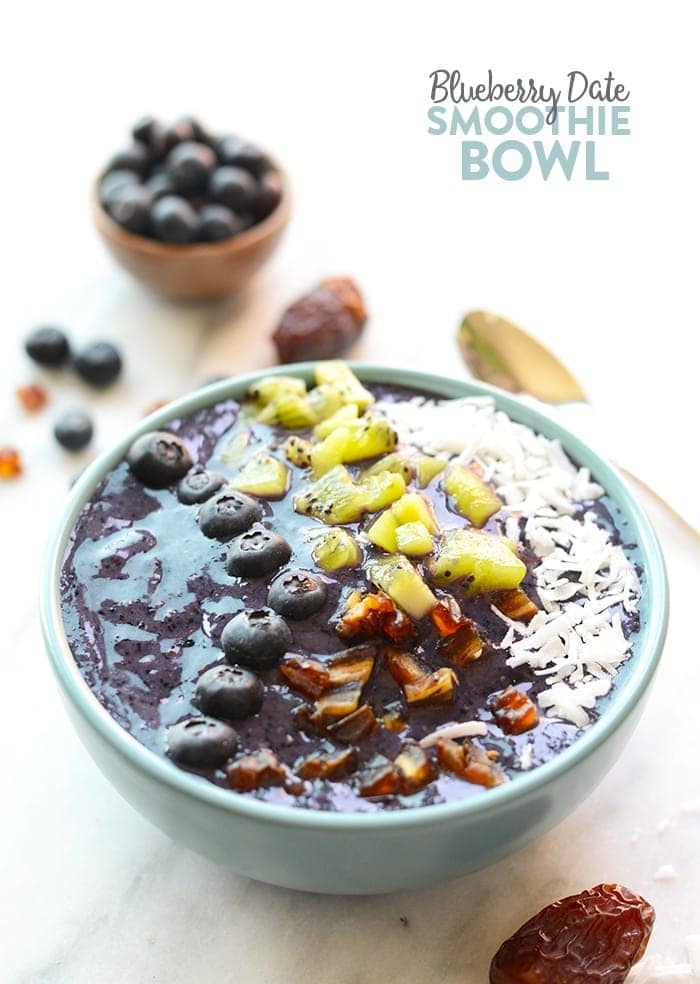 Oh So Berry Smoothie Bowl - Beautiful Eats & Things