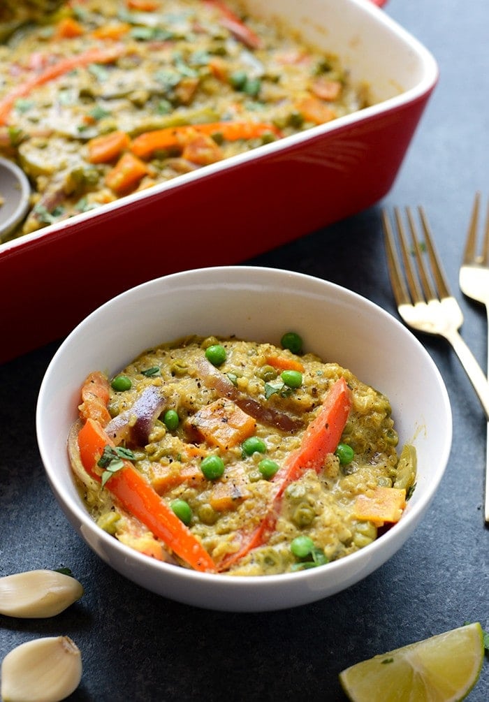Curry just got even easier and more delicious than ever! In less than an hour you can have this delicious Sweet Potato Green Curry Quinoa Casserole ready for the entire fam. 