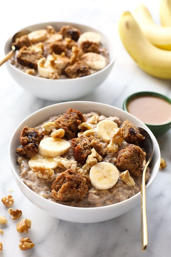 banana stovetop oatmeal with sliced banana