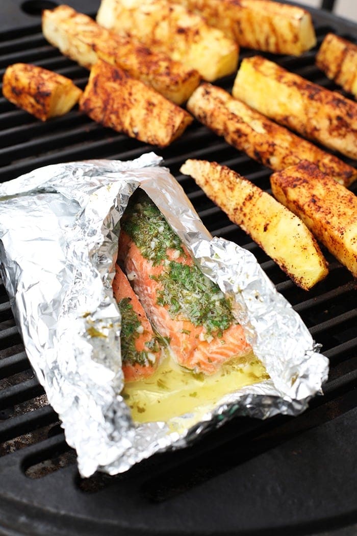 Grilled Salmon in Foil (with an herby butter) - Fit Foodie ...