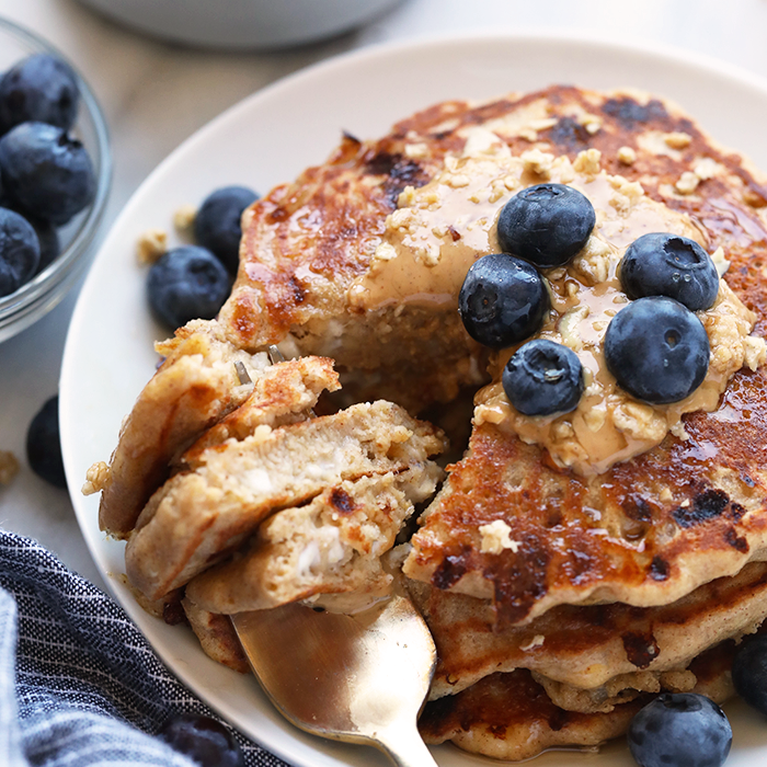 Cottage Cheese Protein Pancake for the win! Who's with me? If you're all about healthy pancakes and getting a protein boost at the same time then you will love this protein pancake recipe! It's made with 100% ground oat flour, cottage cheese, and mashed banana.