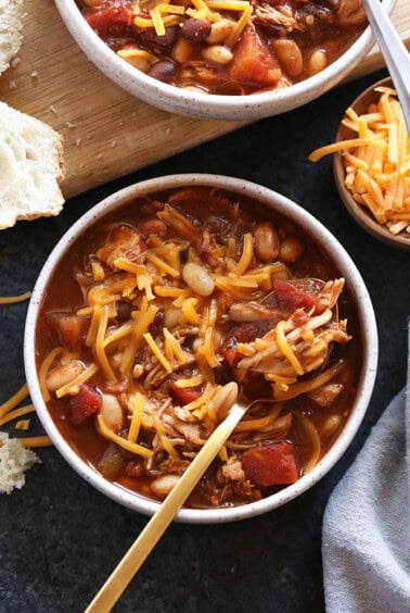 Slow Cooker Chili (Warm & Cozy!) - Fit Foodie Finds