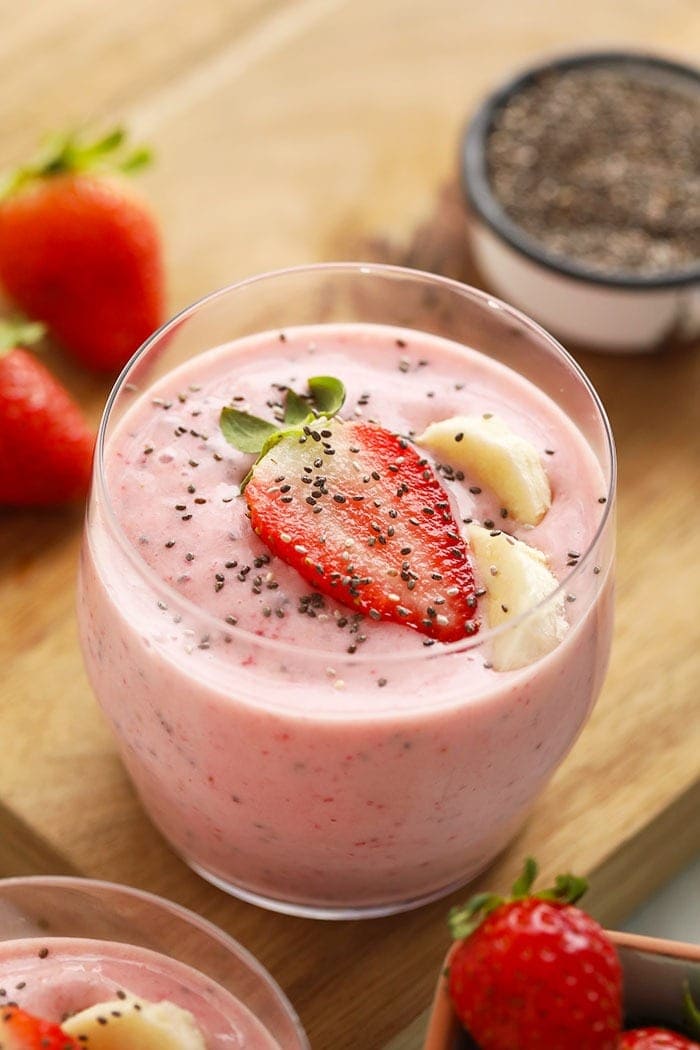 Creamy Strawberry Chia Seed Smoothie - Fit Foodie Finds