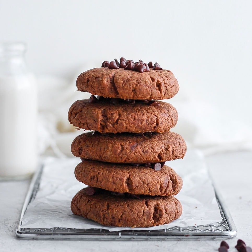 Chocolate Peanut Butter Protein Cookies (10g protein) - Fit Foodie Finds