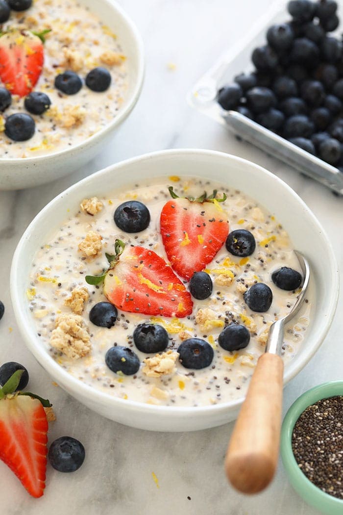 Strawberry Overnight Oats - Healthy Little Foodies