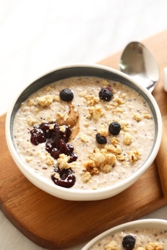 Easy Overnight Steel Cut Oats - Fit Foodie Finds