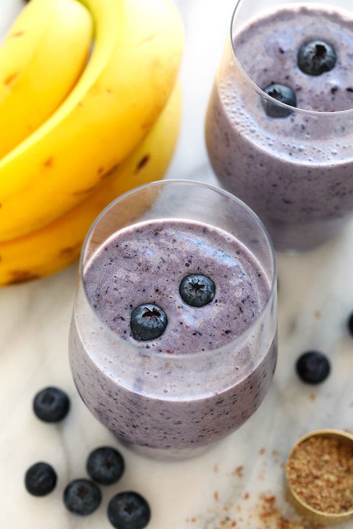 blueberry banana smoothie in a cup