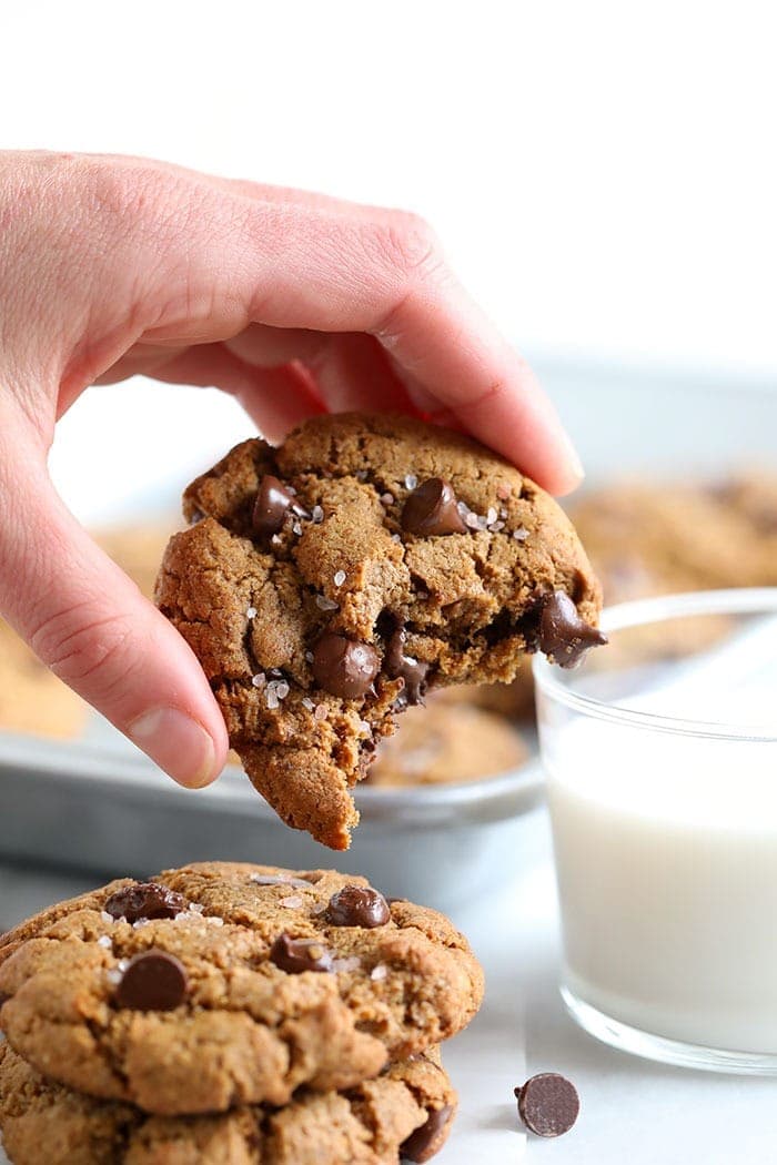 chocolate chip cookies