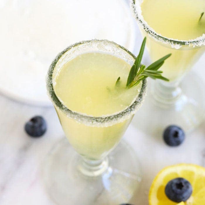 Lemon Drop Cocktail Recipe - Amanda's Cookin