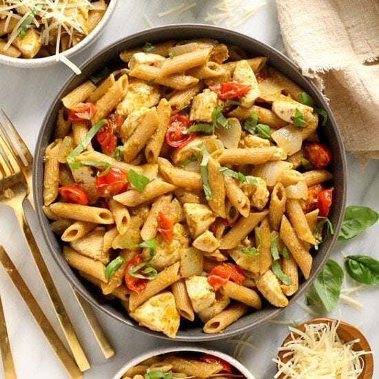 Pesto chicken pasta in a bowl