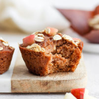 healthy apple cinnamon muffins