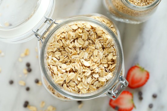 How to Make Oatmeal (A Guide to How to Cook Oatmeal) - Fit Foodie Finds