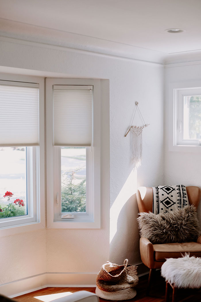 white custom blinds