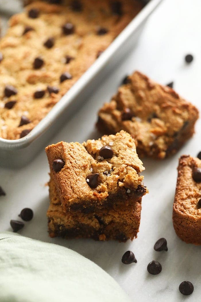 Flourless Blondies Recipe - Fit Foodie Finds