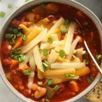 veggie chili in bowl