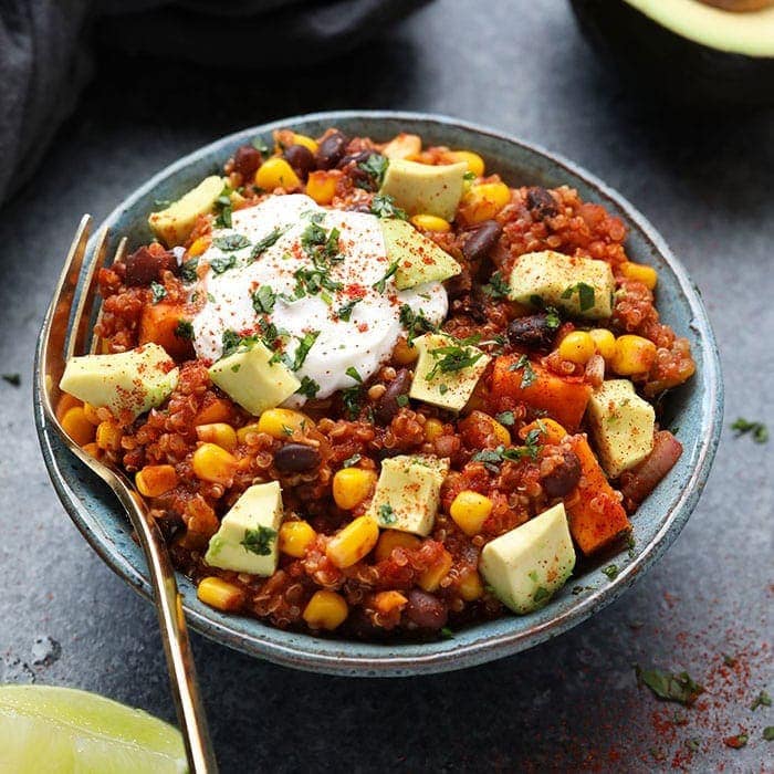 https://fitfoodiefinds.com/wp-content/uploads/2019/10/slow-cooker-mexican-quinoa-2.jpg