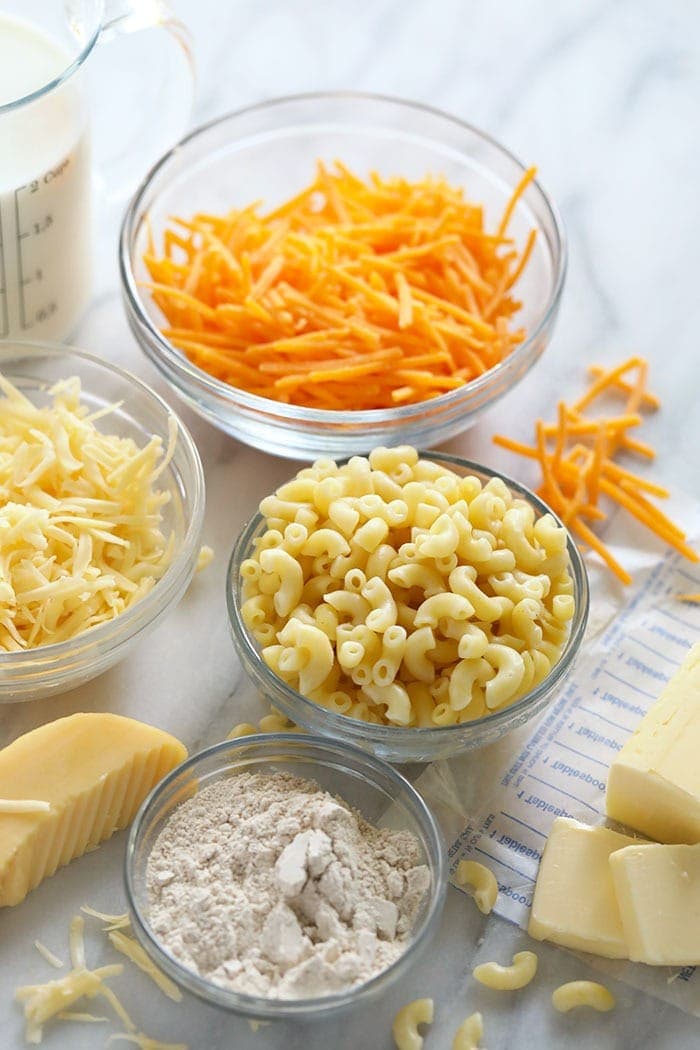 Mac and cheese ingredients