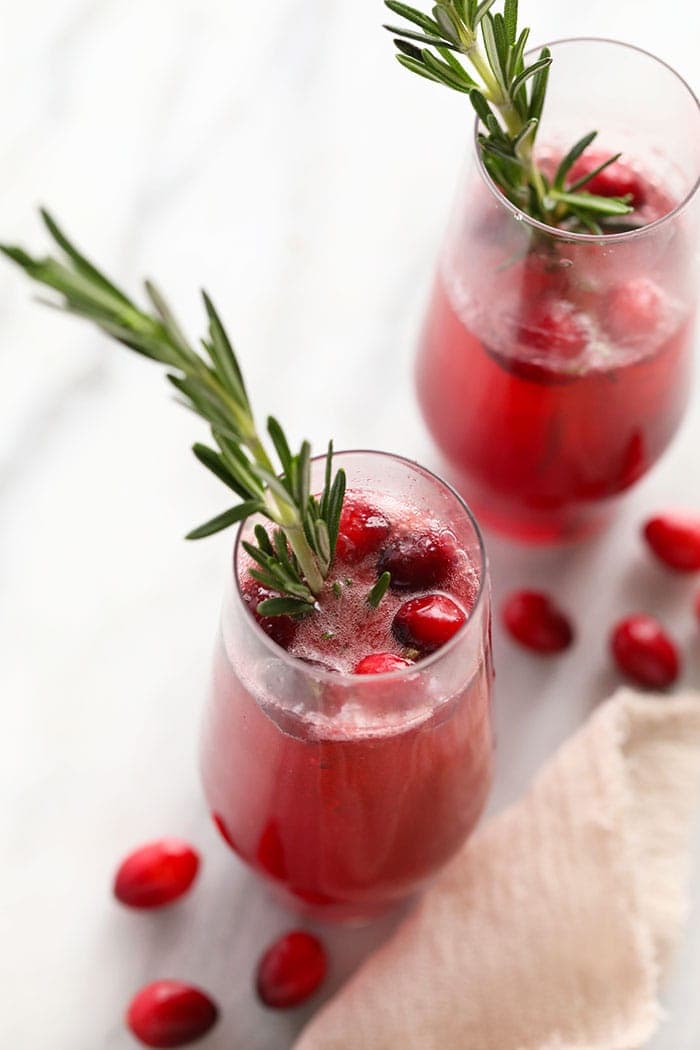 Cranberry mojitos in a glass