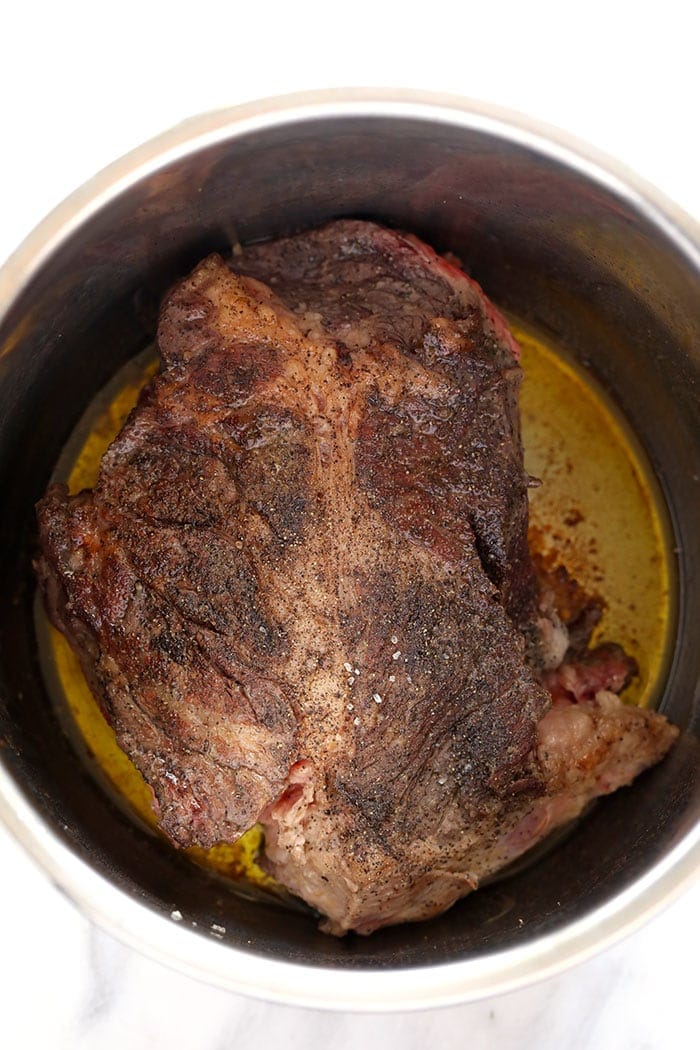 Seared chuck roast in the instant pot.