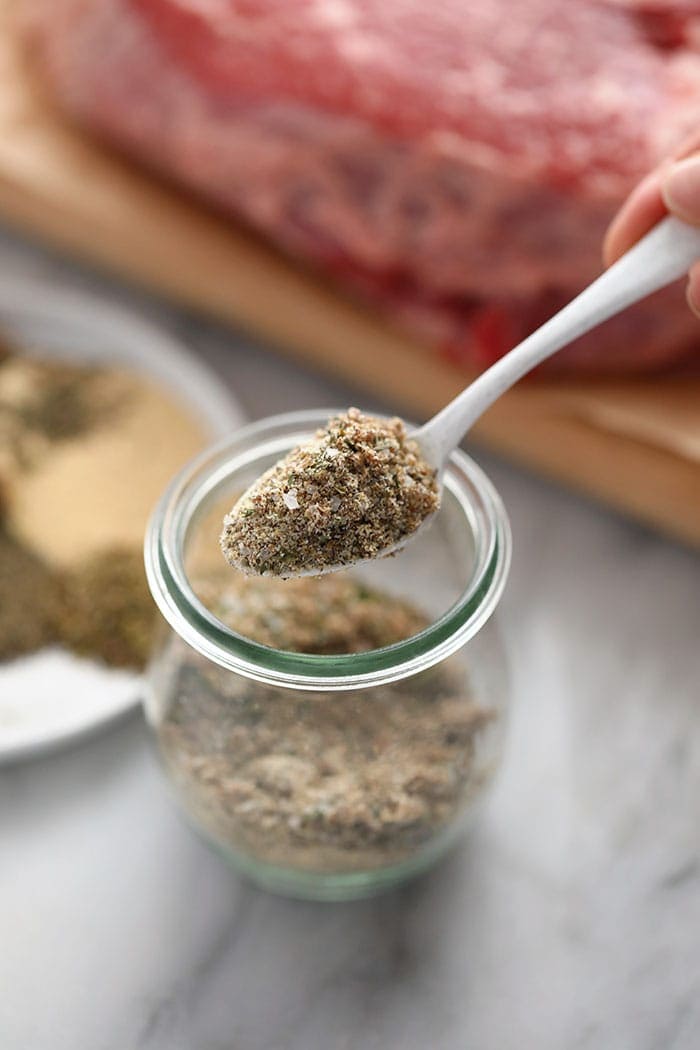 Pot roast seasoning in a jar