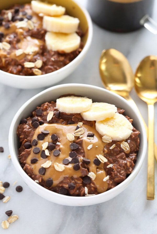 chocolate peanut butter overnight oats in a bowl.