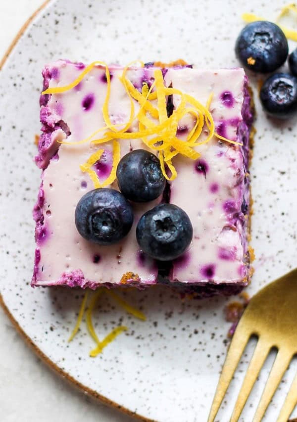 cropped-blueberry-cheesecake-bars-23thumbnail.jpg