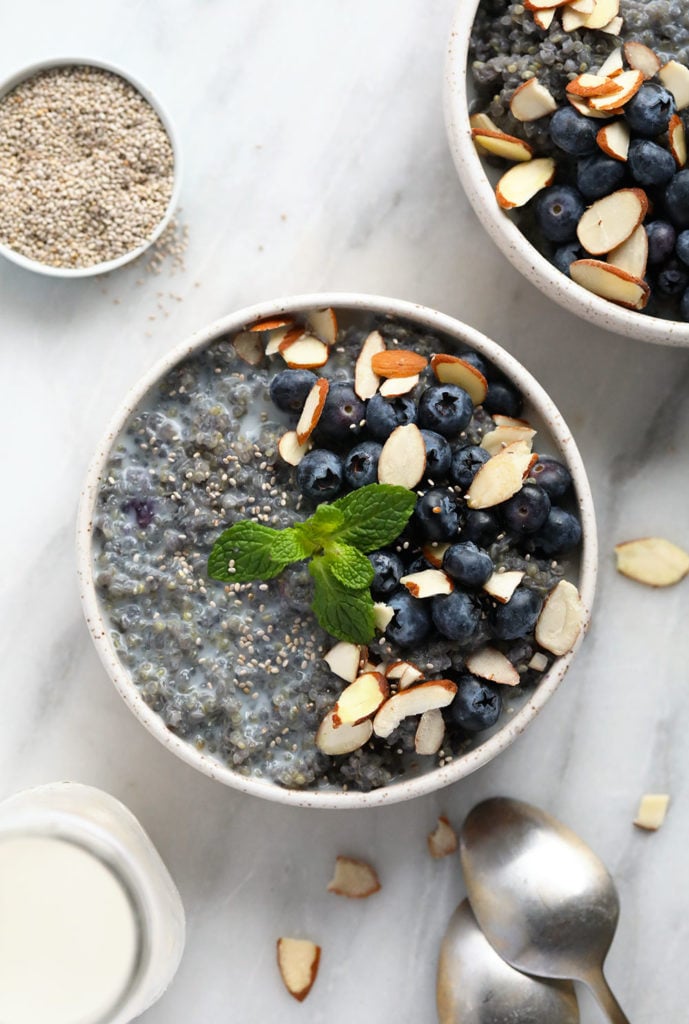 Quinoa Blueberry, Banana and Grape Breakfast Bowl – The Salted Cookie