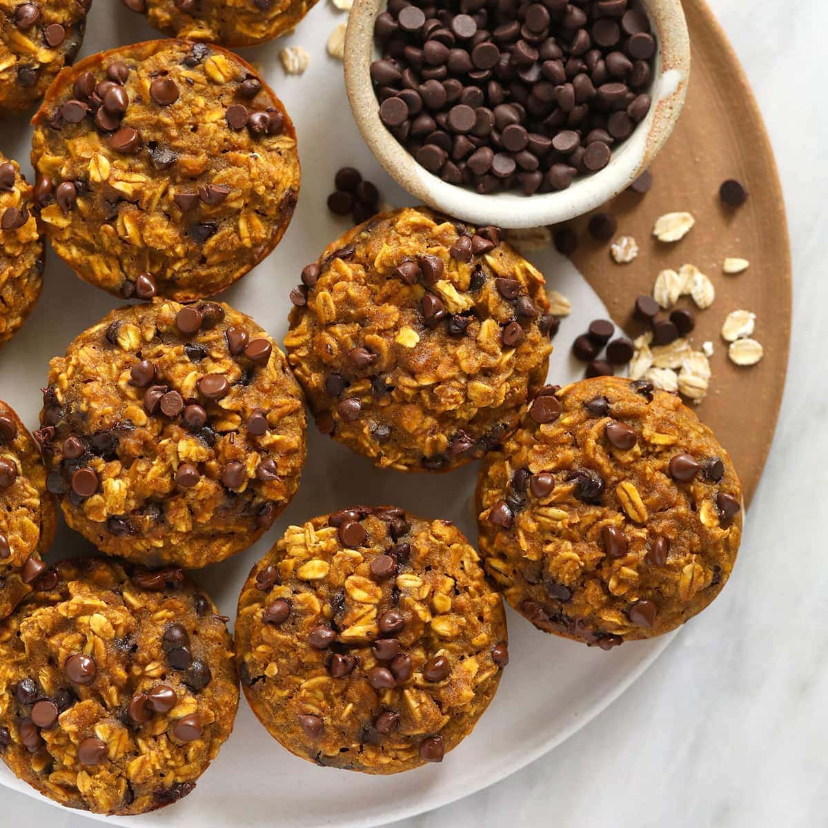 Pumpkin Baked Oatmeal Cups (Healthy!) - Fit Foodie Finds