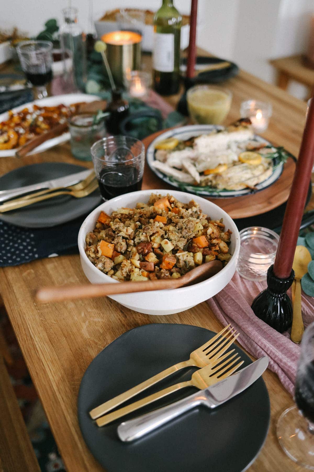 sausage stuffing in bowl