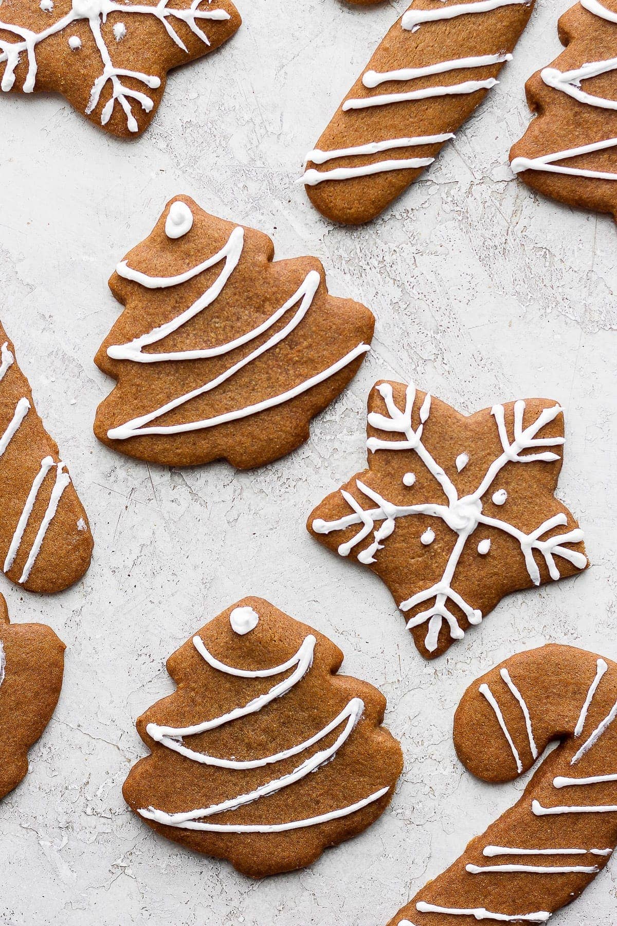 https://fitfoodiefinds.com/wp-content/uploads/2020/11/gingerbread-cut-out-cookies-11.jpg