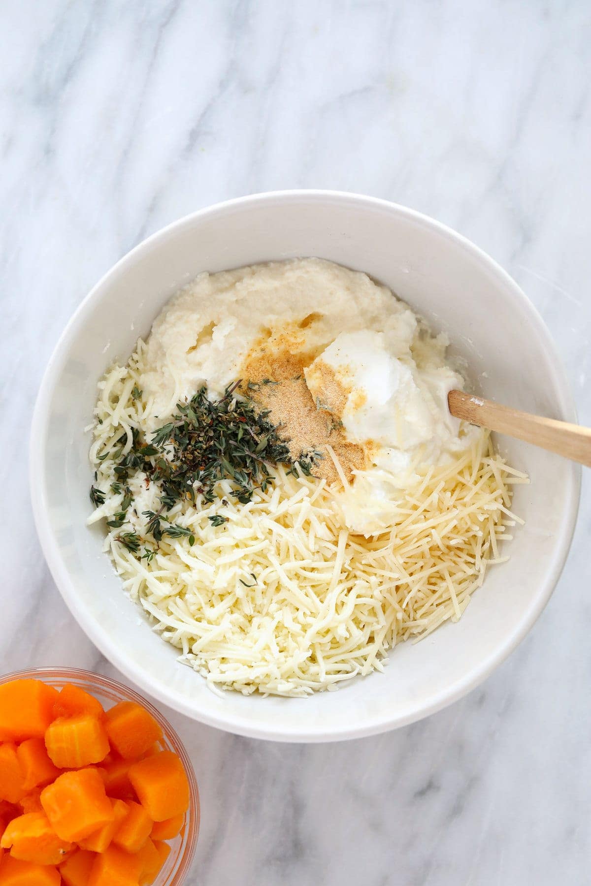 Ricotta cheese sauce in a bowl. 