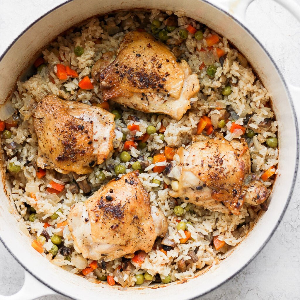 Most Flavorful Chicken and Rice Recipe (one-pot!) - Fit Foodie Finds