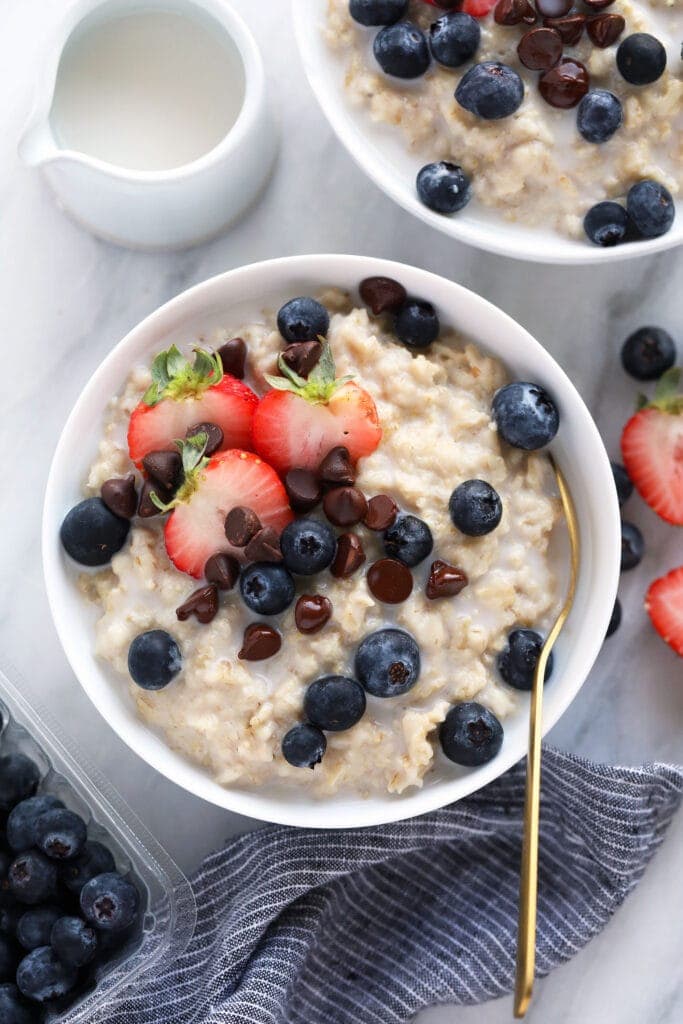 Instant Pot Oatmeal (with rolled oats) - Fit Foodie Finds