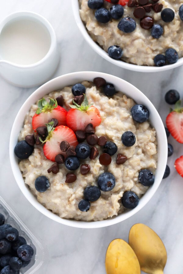 oatmeal in bowl