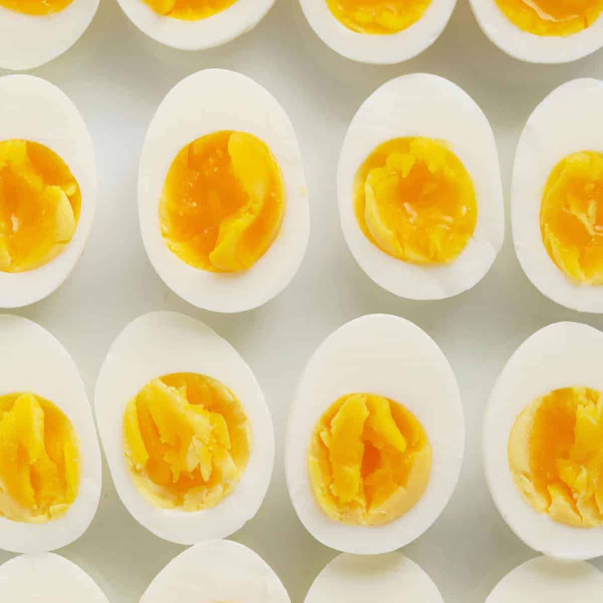 How to make perfect hard boiled eggs - Small Town Woman