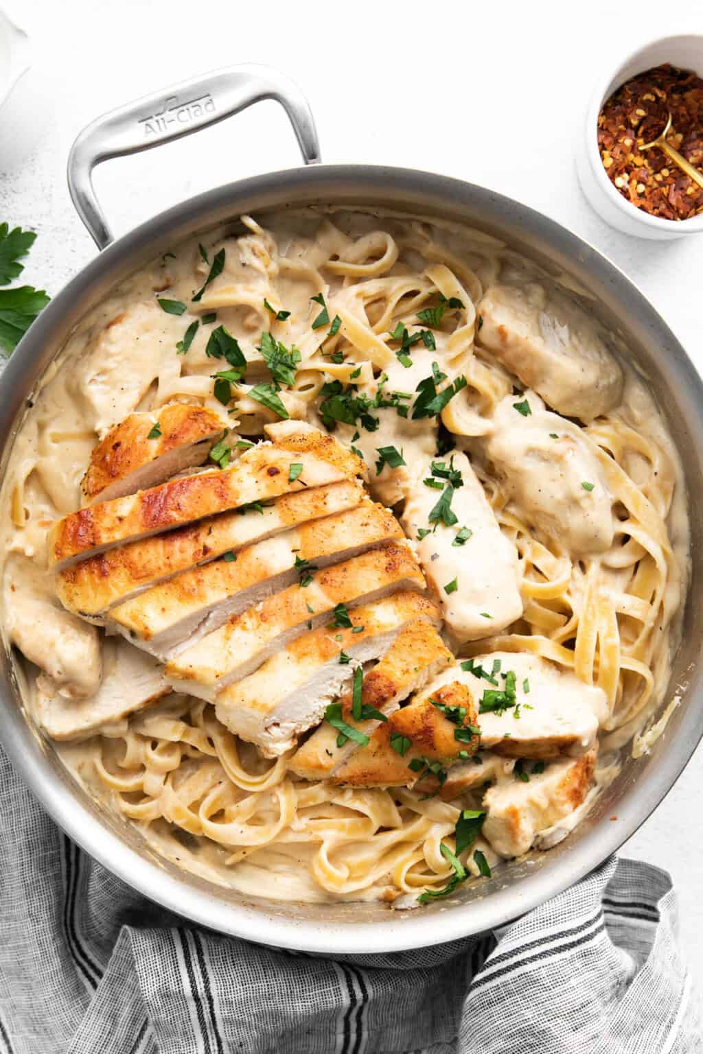 Easy Chicken Alfredo (healthy swaps!) - Fit Foodie Finds