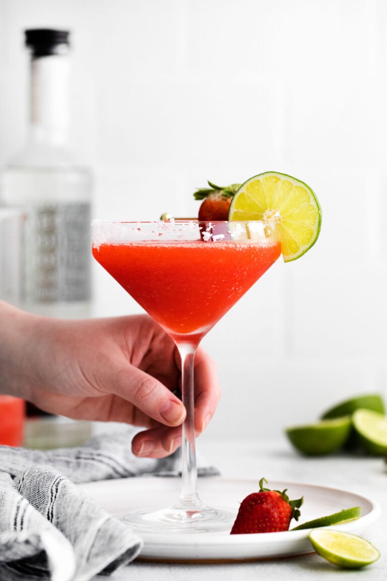 Frozen Strawberry Margarita (5 minutes!) - Fit Foodie Finds