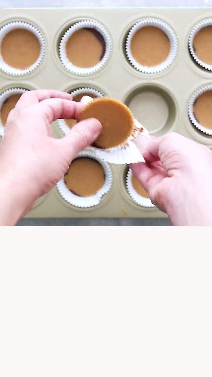 https://fitfoodiefinds.com/wp-content/uploads/2021/03/Healthy-PB-Cups3-1-poster-1.jpeg