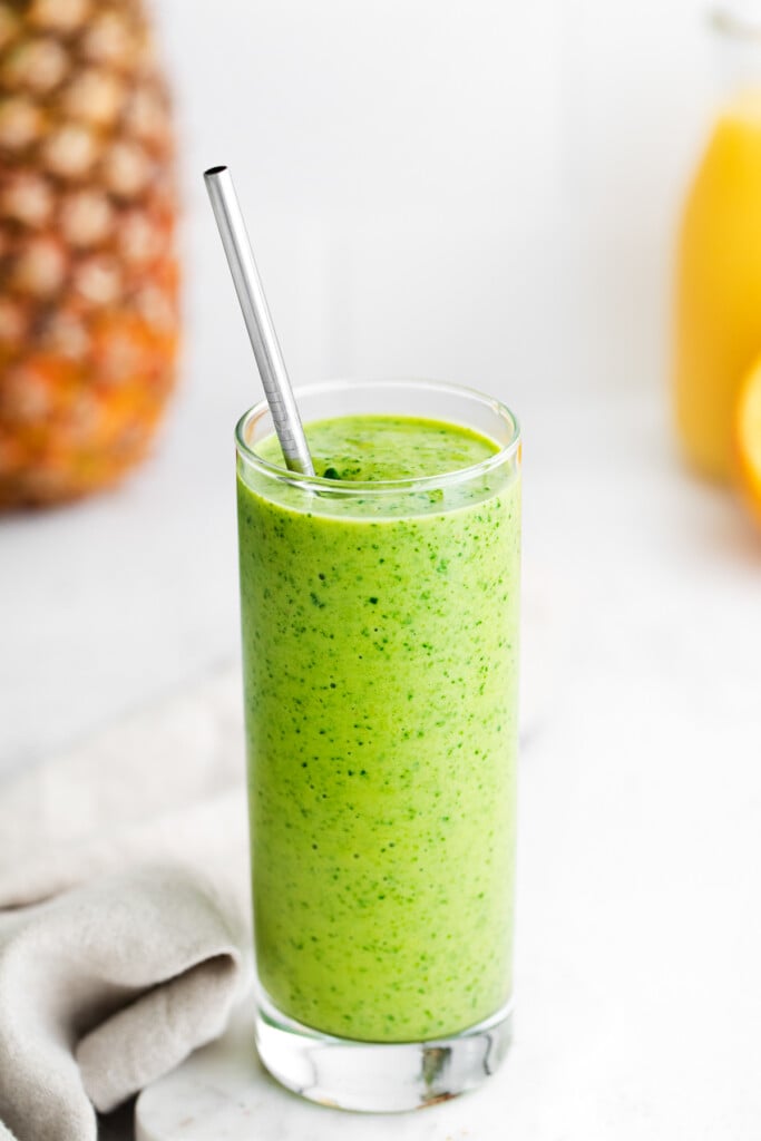 Simple and Healthy Spinach Fruit Smoothie Recipe