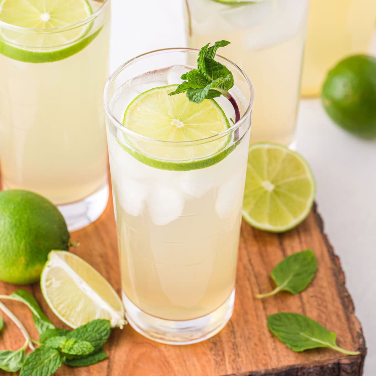 Fresh Limeade Recipe (no-cook!) - Fit Foodie Finds