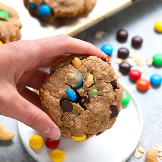 hand holding cookies