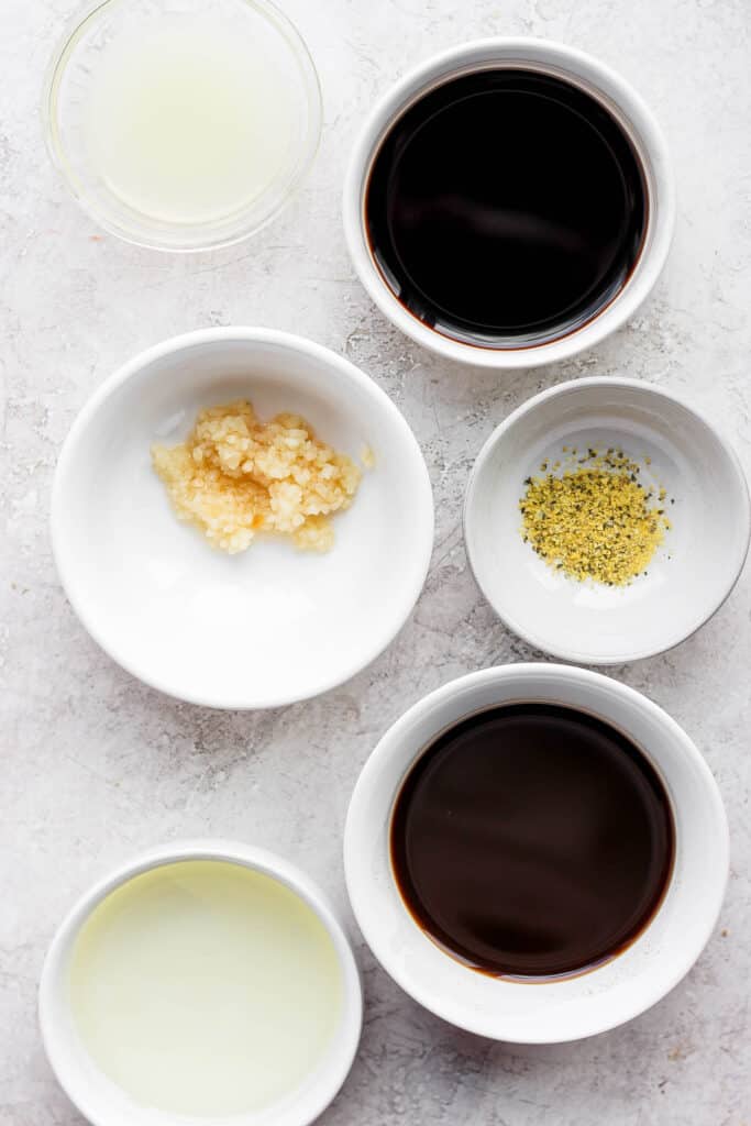 Marinate ingredients in bowls.