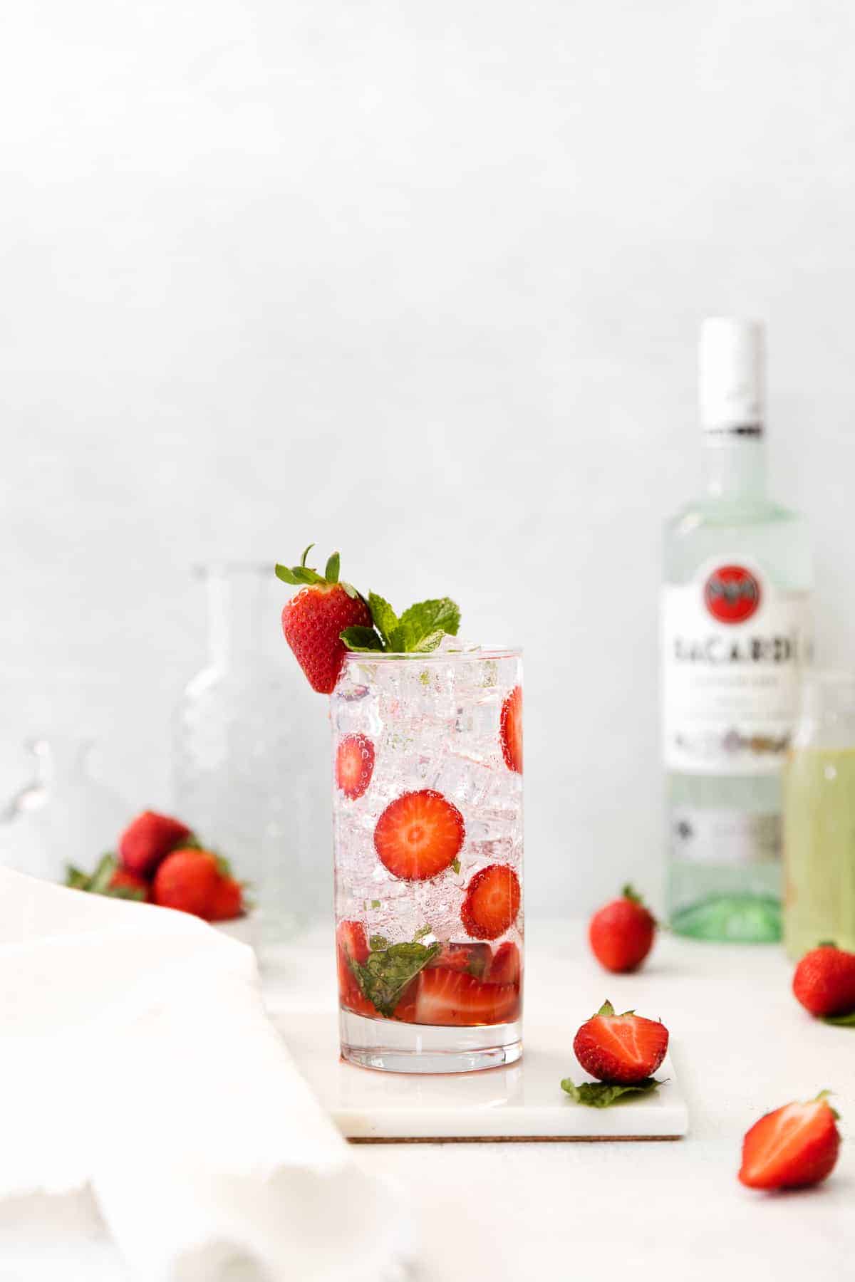 strawberry mojito in glass