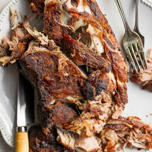 Pork shoulder slow roast discount