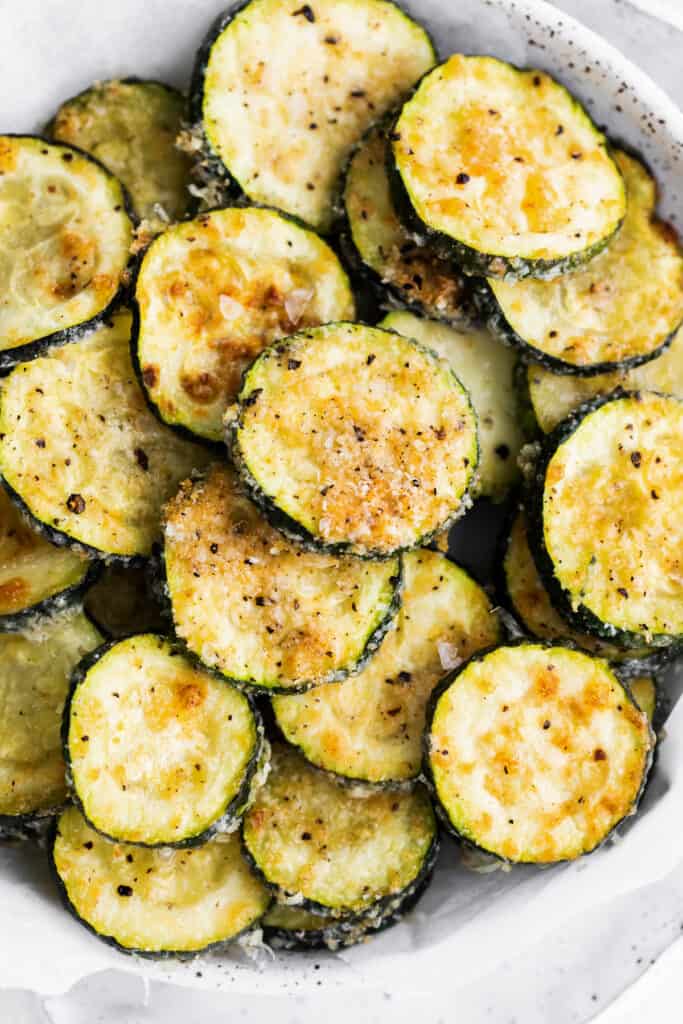 Baked zucchini in a bowl. 
